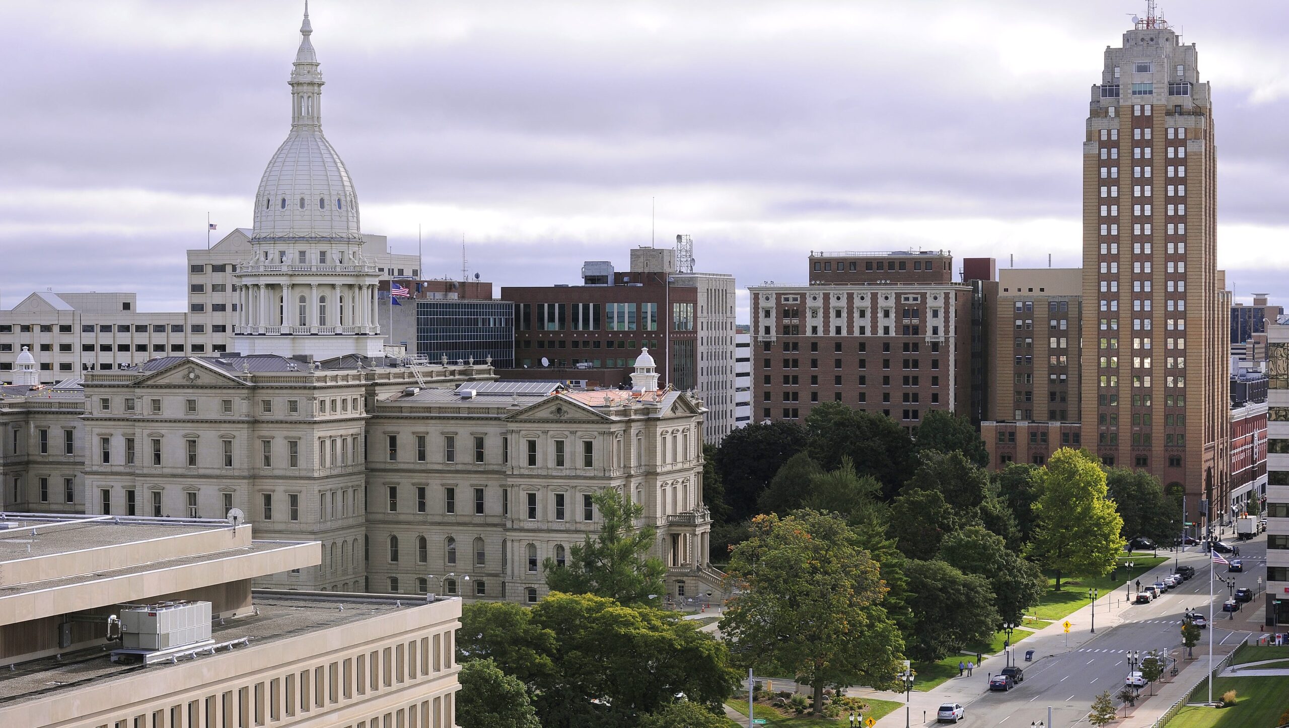 Lansing, MI